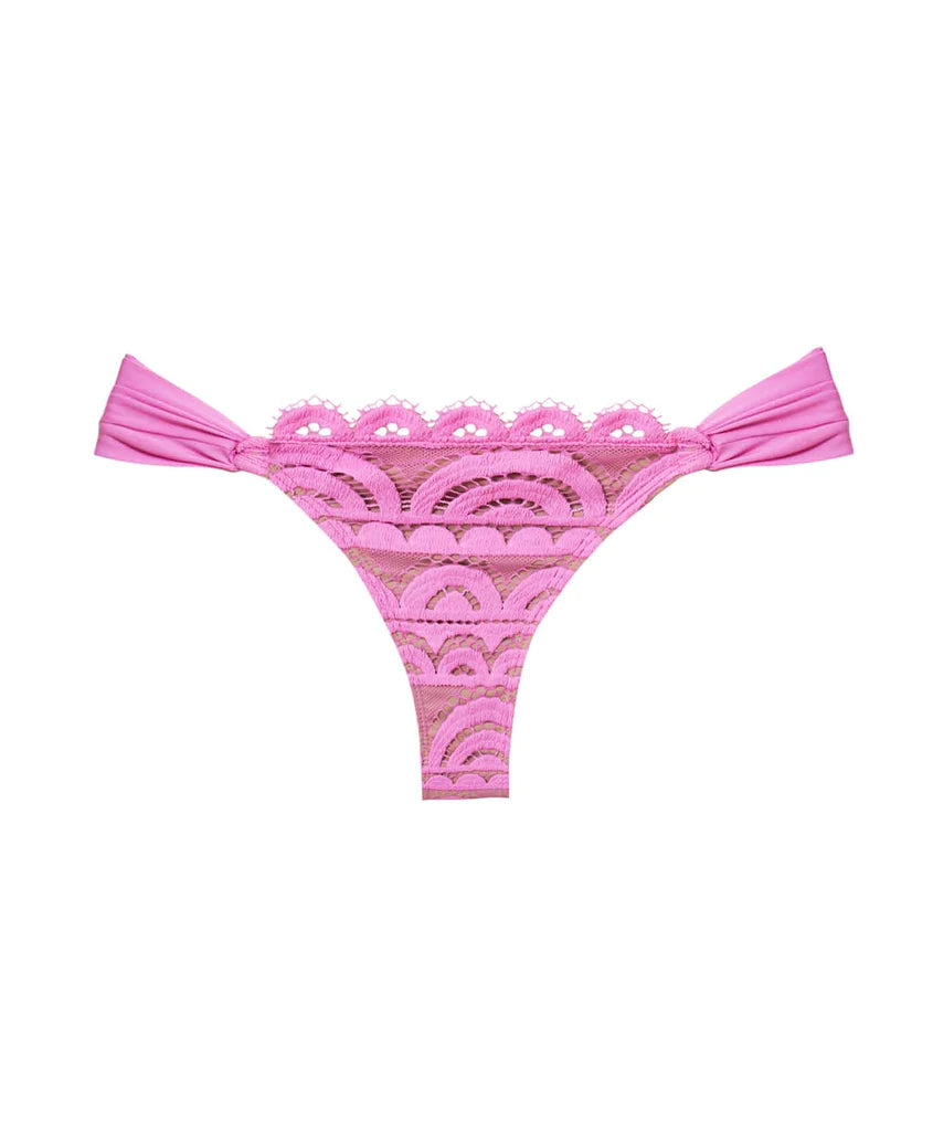 Iris Lace Fanned Bottoms