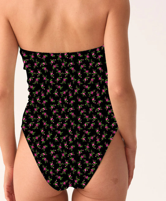 Lettuce Edge Strapless Ring One Piece